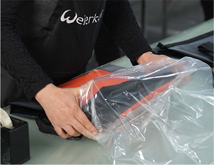 Packaging & Delivery